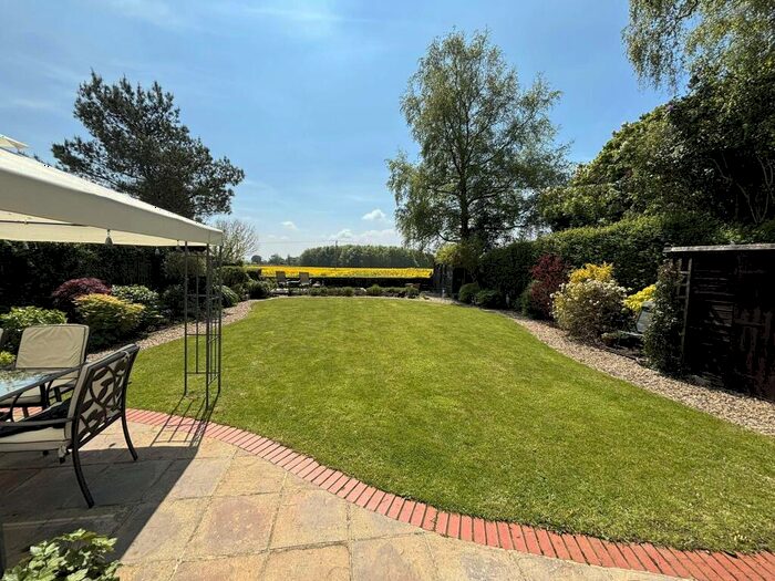 4 Bedroom Detached Bungalow For Sale In Portnells Lane, Zeals, Warminster, BA12