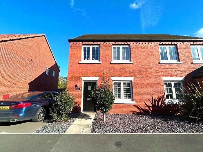 3 Bedroom Semi-Detached House For Sale In Thornfield Way, Aslockton, Nottingham, Nottinghamshire, NG13