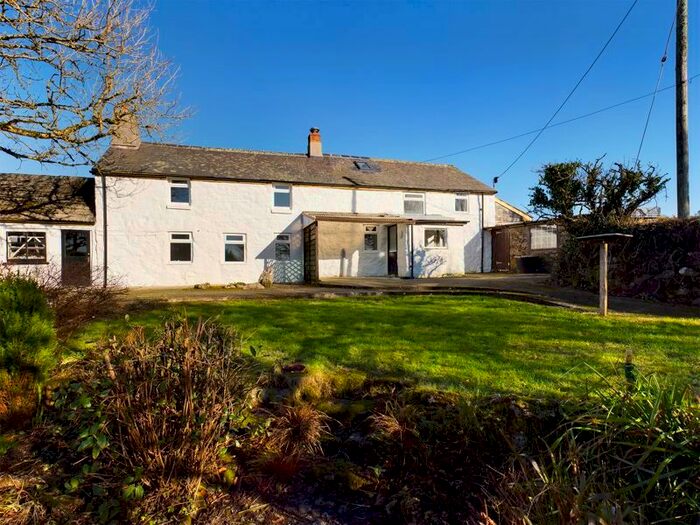 2 Bedroom Cottage To Rent In Black Rock, Camborne, TR14