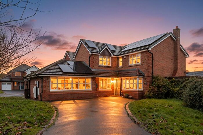 4 Bedroom Detached House For Sale In Little Roodee, Hawarden, CH5