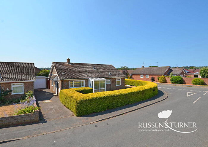 3 Bedroom Detached Bungalow For Sale In Pine Close, Snettisham, PE31