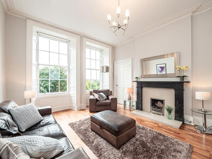 2 Bedroom Flat To Rent In Scotland Street, Edinburgh, EH3
