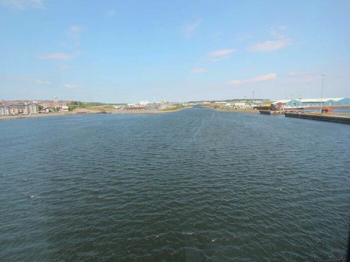 2 Bedroom Flat To Rent In Ffordd Y Dociau, Barry, Vale Of Glamorgan, CF62