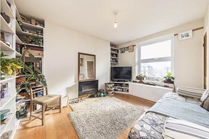 2 Bedroom Flat For Sale In Bath Terrace, London, SE1