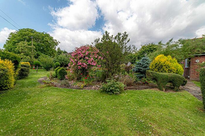 3 Bedroom Detached House For Sale In Woolage Green, Canterbury, CT4