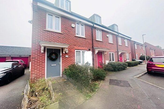 3 Bedroom Terraced House To Rent In Cheviot Gardens, Milton Keynes, MK14
