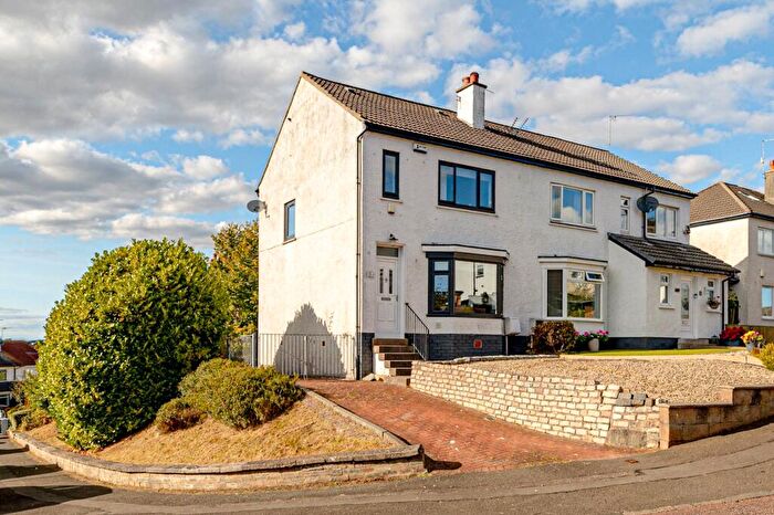 3 Bedroom Semi Detached House For Sale In Crosslees Park, Thornliebank, Glasgow, East Renfrewshire, G46