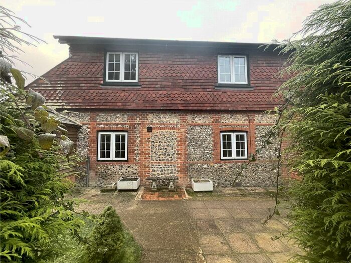 3 Bedroom Detached House To Rent In New Farm, Leckford, Stockbridge, Hampshire, SO20