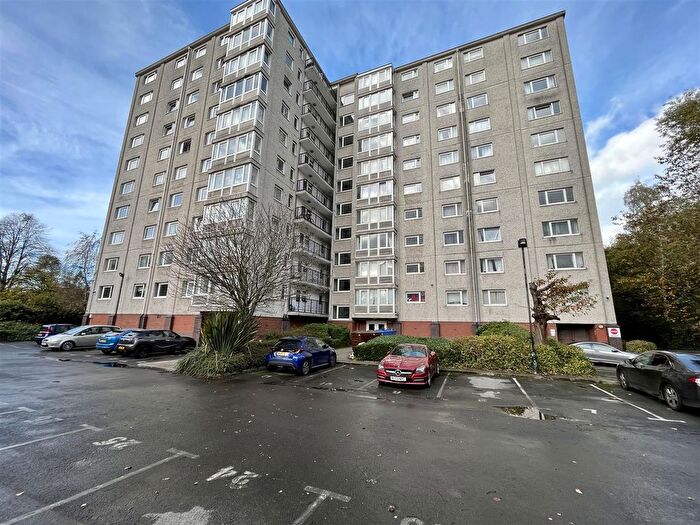 1 Bedroom Flat To Rent In Kersal Way, Salford, M7