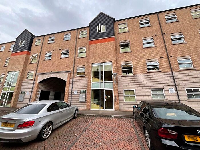 2 Bedroom Apartment For Sale In Riverside Drive, Lincoln, LN5