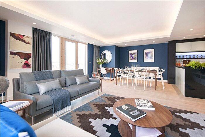 3 Bedroom Apartment To Rent In Cordage House, Wapping Lane, London, E1W