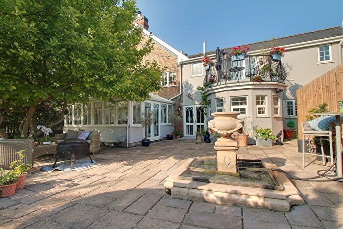 7 Bedroom Detached House For Sale In Newgate Street, Doddington, PE15