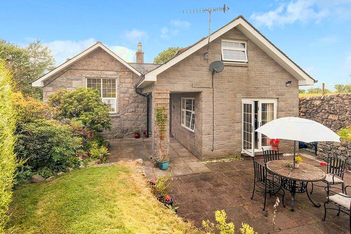 4 Bedroom Detached House For Sale In Kirkgunzeon, Dumfries, Dumfries And Galloway, DG2