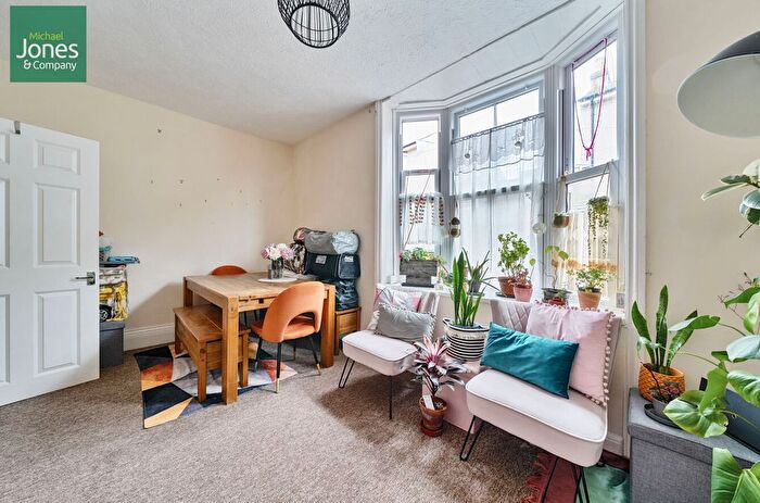 2 Bedroom Maisonette To Rent In Montague Street, Worthing, West Sussex, BN11