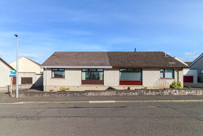 2 Bedroom Semi-Detached Bungalow For Sale In Westfield Park, Forfar, DD8