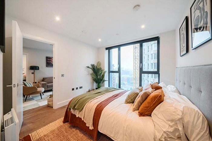 2 Bedroom Apartment To Rent In Uncle Leeds, Whitehall Leeds, LS12