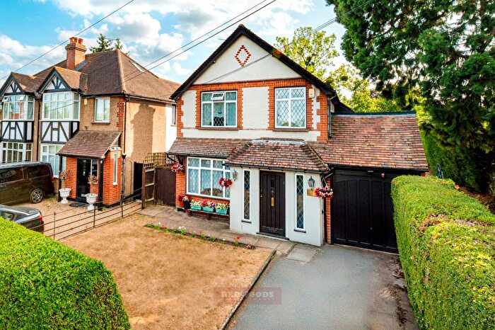 4 Bedroom Detached House For Sale In Old Windsor, SL4