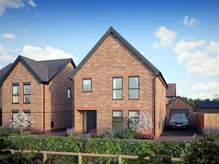 4 Bedroom Detached House For Sale In No. Sherbourne, Radcliffe On Trent, Nottinghamshire, NG12