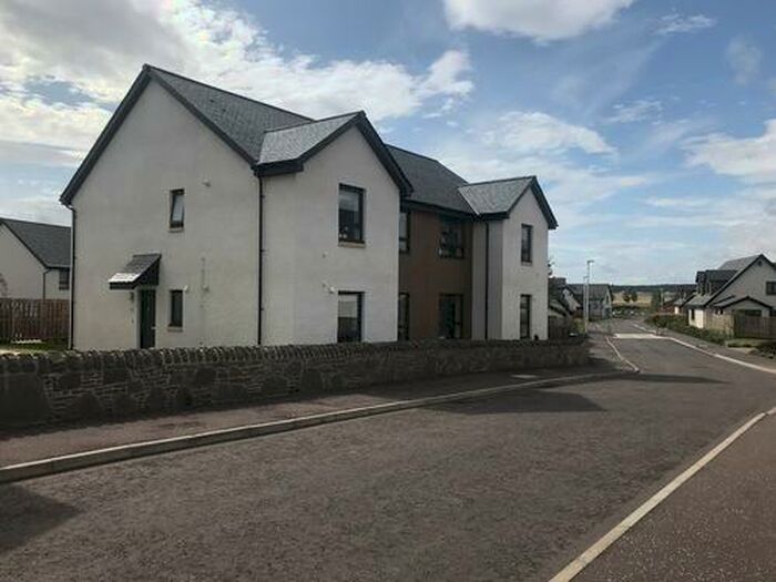 2 Bedroom Ground Flat To Rent In Nethergrey Road, Dundee, DD2