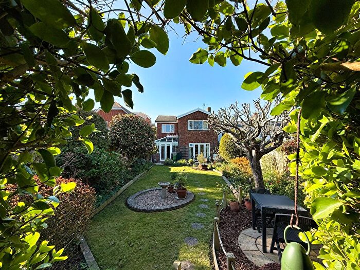 3 Bedroom Detached House For Sale In Freshwater Bay, Isle Of Wight, PO40