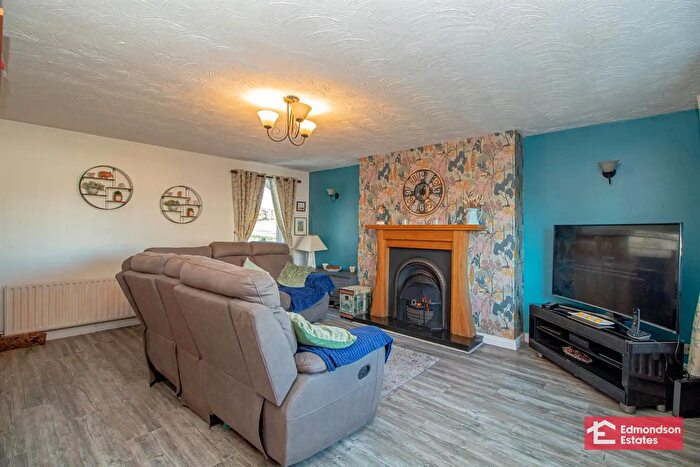 4 Bedroom Detached House For Sale In Glenhugh Road, Ballymena, BT42