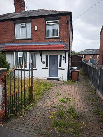 3 Bedroom Semi-Detached House To Rent In Allenby Drive, Beeston, Leeds, LS11