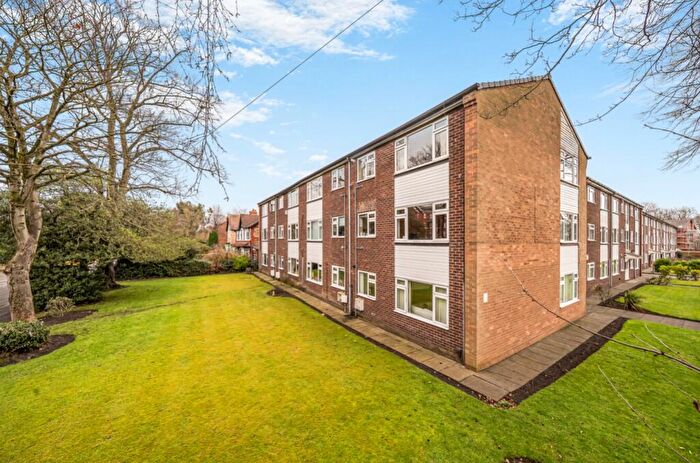 1 Bedroom Apartment To Rent In Rookfield Avenue, Sale, Cheshire, M33