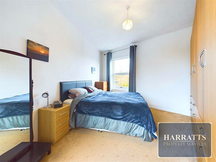 3 Bedroom End Of Terrace House For Sale In Hulme Street, Stockport, SK1