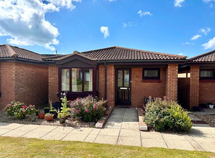 1 Bedroom Bungalow For Sale In Admiralty Road, Bournemouth, BH6