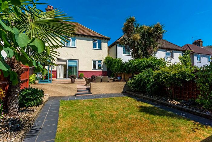 3 Bedroom Semi-Detached House To Rent In Noel Road, London, W3