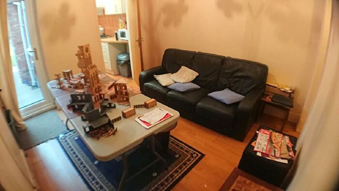 4 Bedroom House To Rent In Warwards Lane (D), Selly Oak, Birmingham, West Midlands, B29