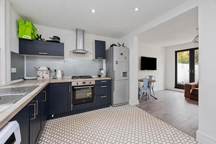 6 Bedroom Terraced House To Rent In St. Pauls Street, Brighton, BN2