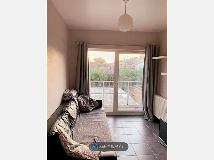 1 Bedroom Flat To Rent In Mill Road, Cambridge, CB1