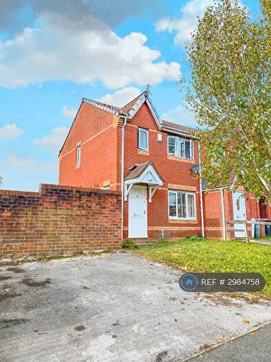3 Bedroom End Of Terrace House To Rent In Dovecote Lane, Little Hulton, Manchester, M38