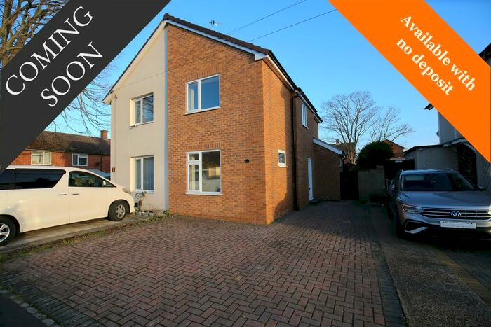 3 Bedroom Semi-Detached House To Rent In No Deposit Option, Undergoing Refurbishement, SO19