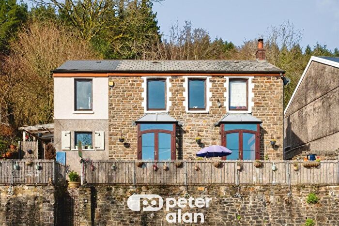 2 Bedroom Detached House For Sale In Glynneath Road, Resolven, Neath, SA11