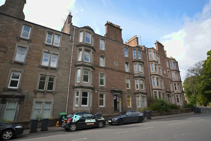 2 Bedroom Flat To Rent In Lochee Road, Lochee West, Dundee, DD2