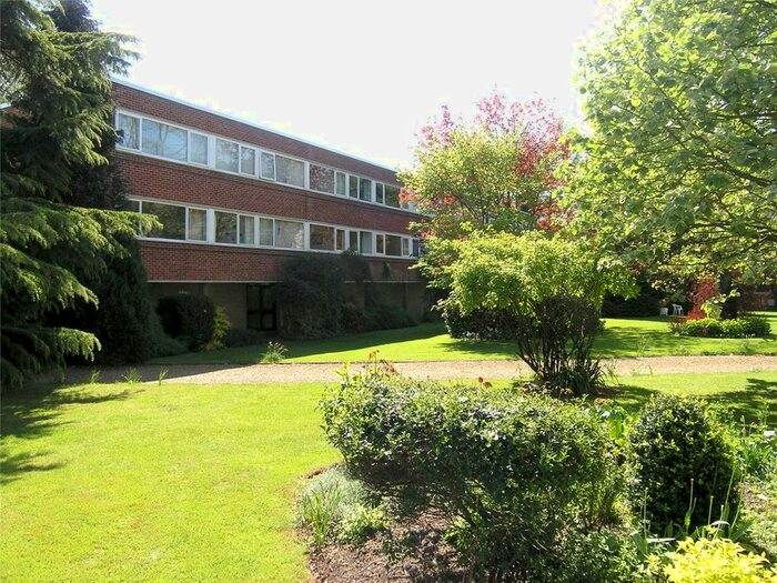 2 Bedroom Flat To Rent In Gilmerton Court, Trumpington, Cambridge CB2