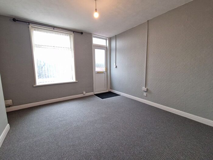2 Bedroom Terraced House To Rent In Stepney Lane, Hull, North Humberside, HU5