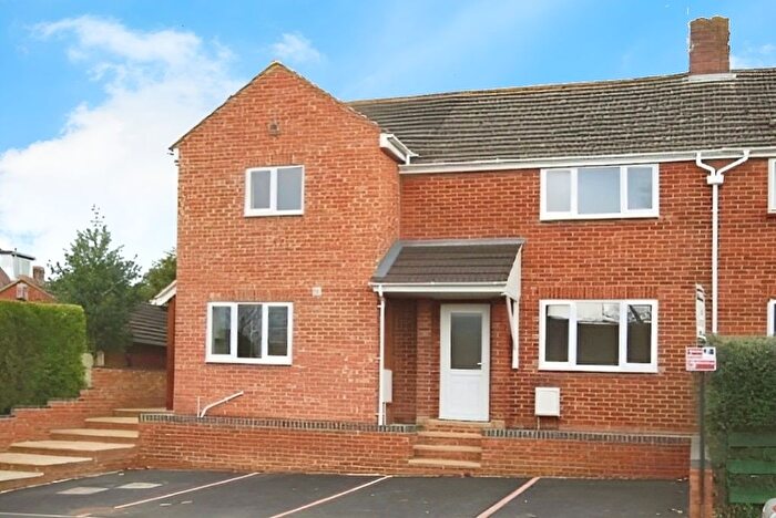 1 Bedroom Flat To Rent In Pinnocks Way, Botley, Oxford, OX2