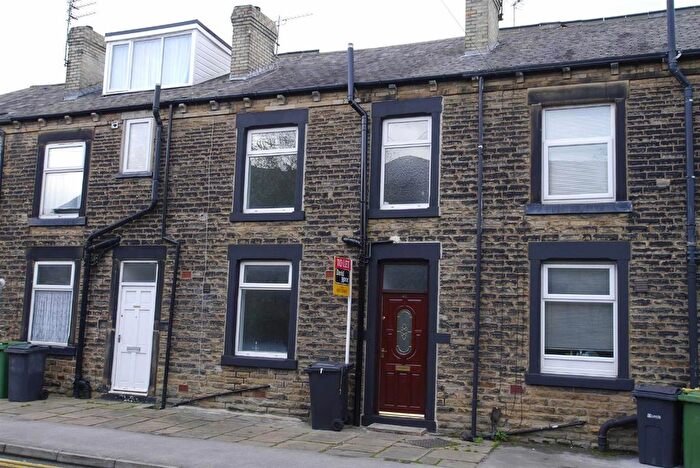 1 Bedroom Terraced House To Rent In Church Street, Morley, Leeds, LS27