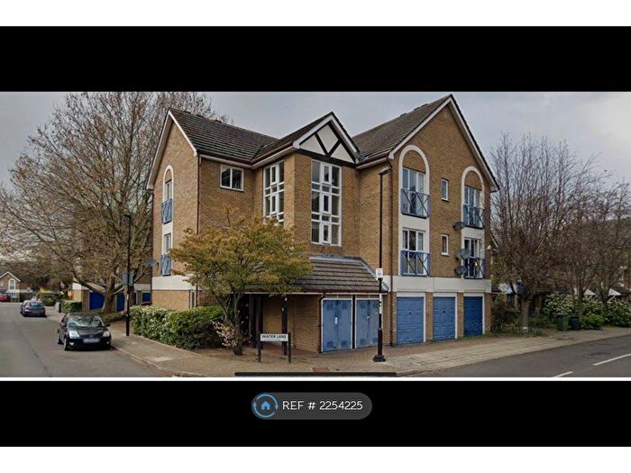 1 Bedroom Flat To Rent In Water Lane, New Cross, SE14