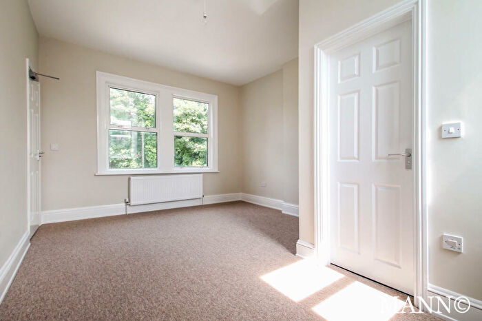 1 Bedroom Apartment To Rent In House Share, Wickham Road, BR3