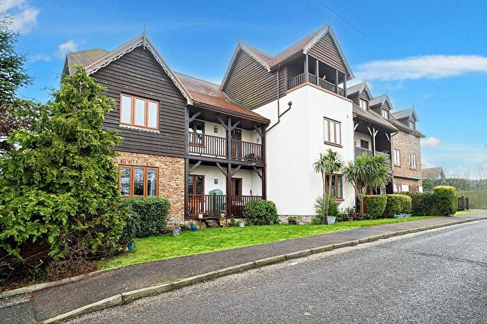 2 Bedroom Flat For Sale In Maritime Mews Fambridge Road, South Fambridge, SS4