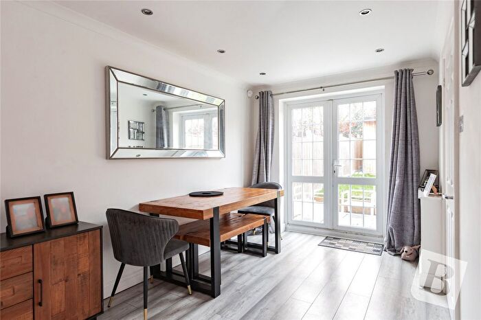 3 Bedroom End Of Terrace House For Sale In Betjeman Way, Ongar, Essex, CM5