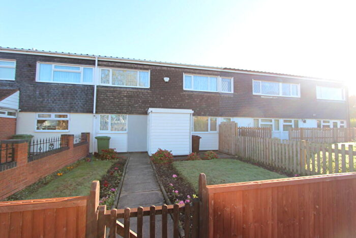3 Bedroom End Of Terrace House To Rent In Wheatcroft Drive, Birmingham, B37