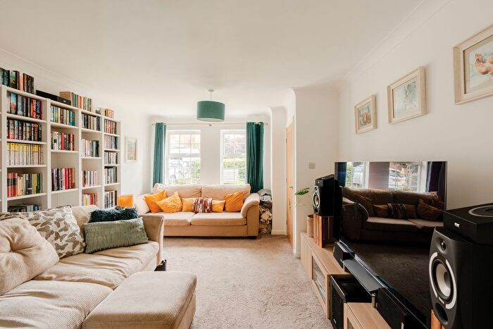 4 Bedroom Detached House For Sale In Teasel Mead, Bradley Stoke, Bristol, Gloucestershire, BS32