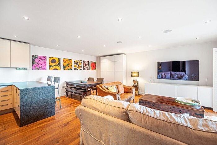 2 Bedroom Flat To Rent In Aerodrome Road, Colindale, London, NW9