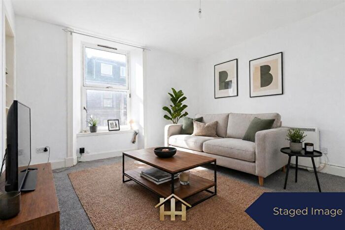 2 Bedroom House For Sale In Albert Street, Dundee, DD4