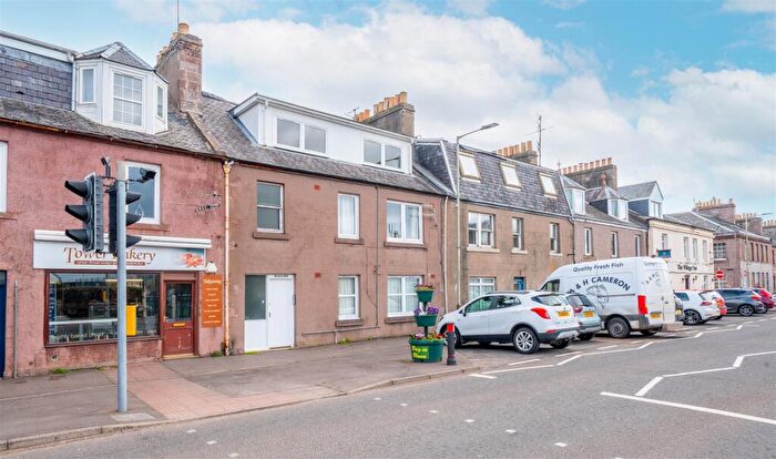2 Bedroom Flat For Sale In Main Street, Bridge Of Earn, Perth, PH2